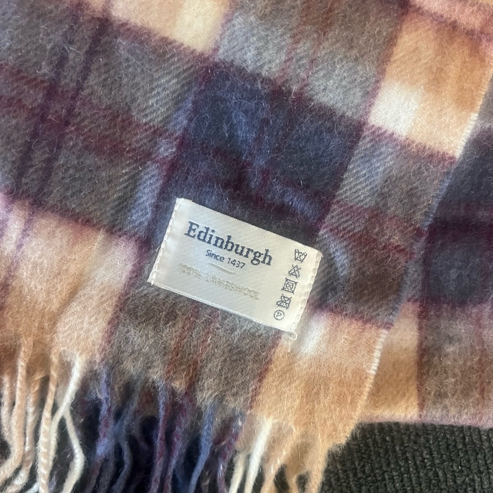 Edinburgh Lambswool Ladies Mini Tartan Cape